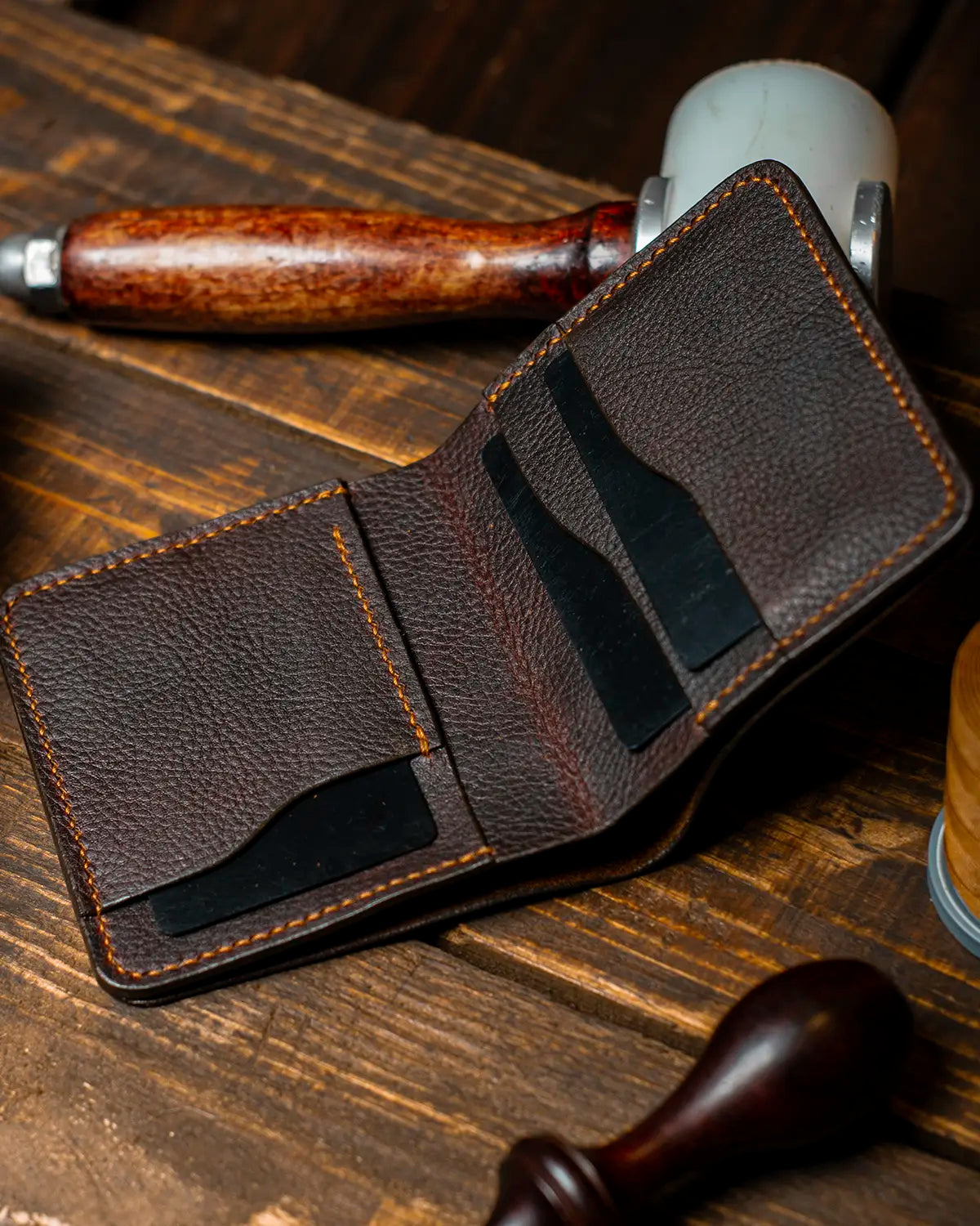 Billetera mountain V1 - Dark Brown