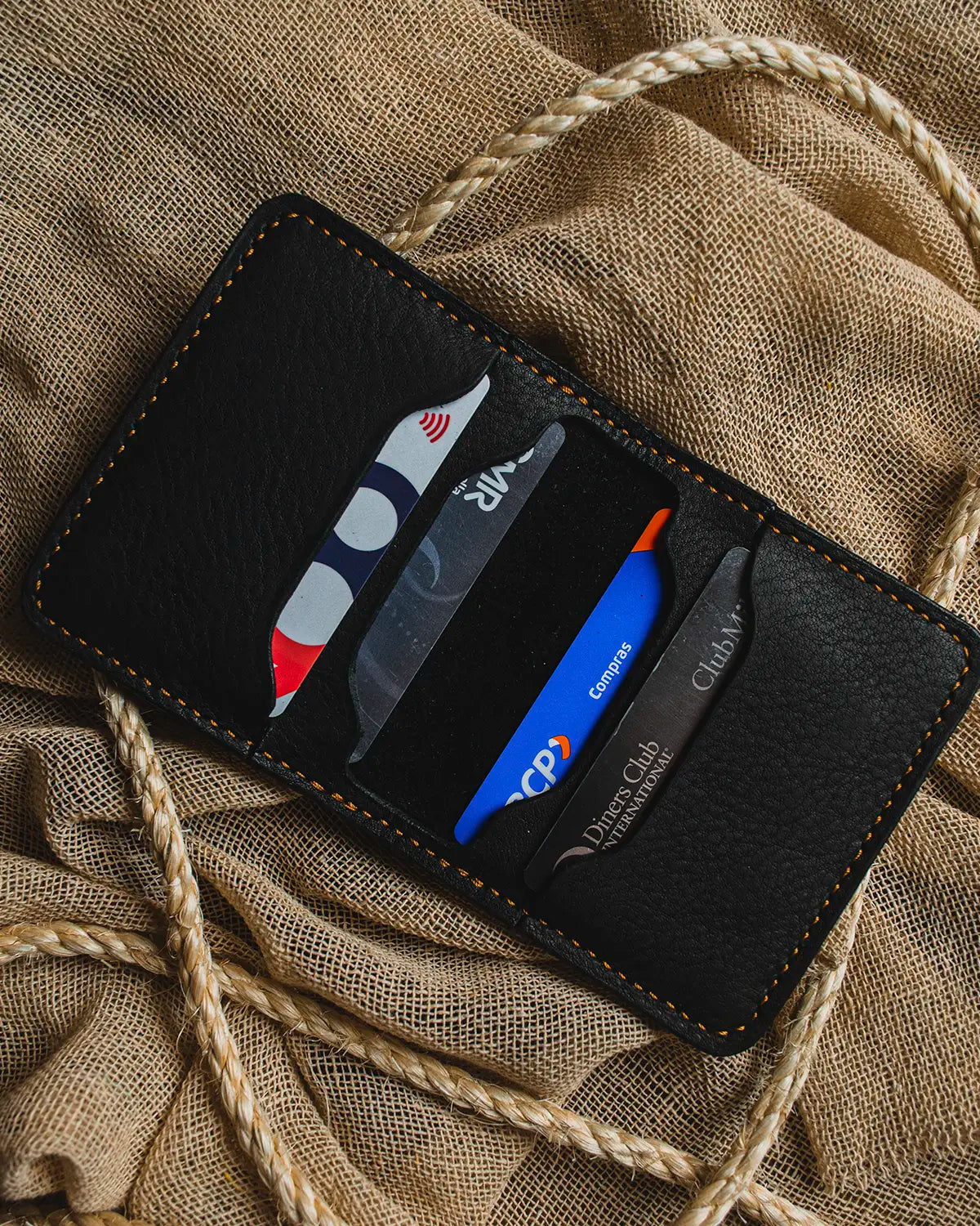Billetera Mountain V2 - Black