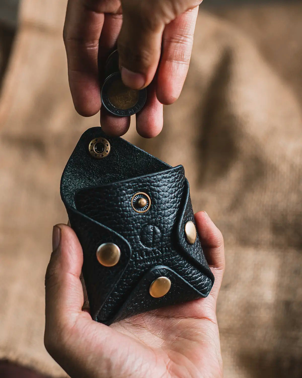 MONEDERO X - Black