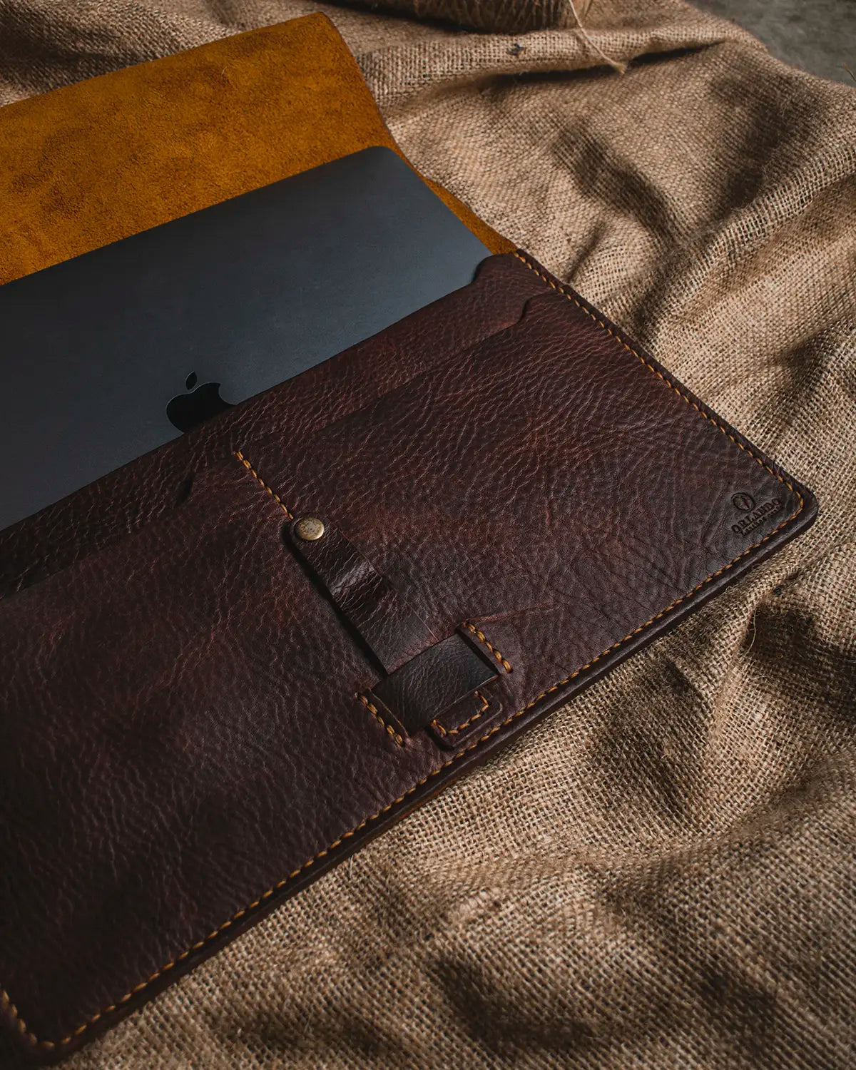 Sleeve Case - Para 16'' Dark Brown