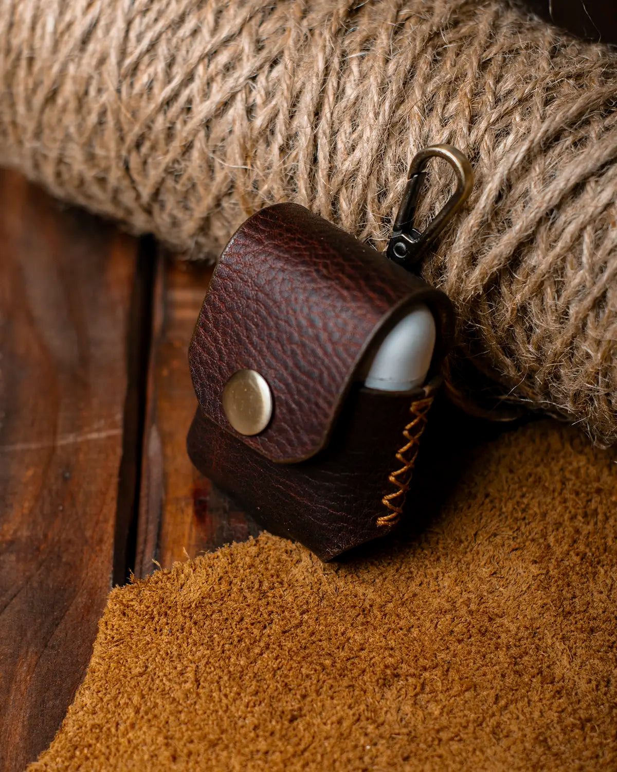 Case de cuero para AirPod - Dark Brown