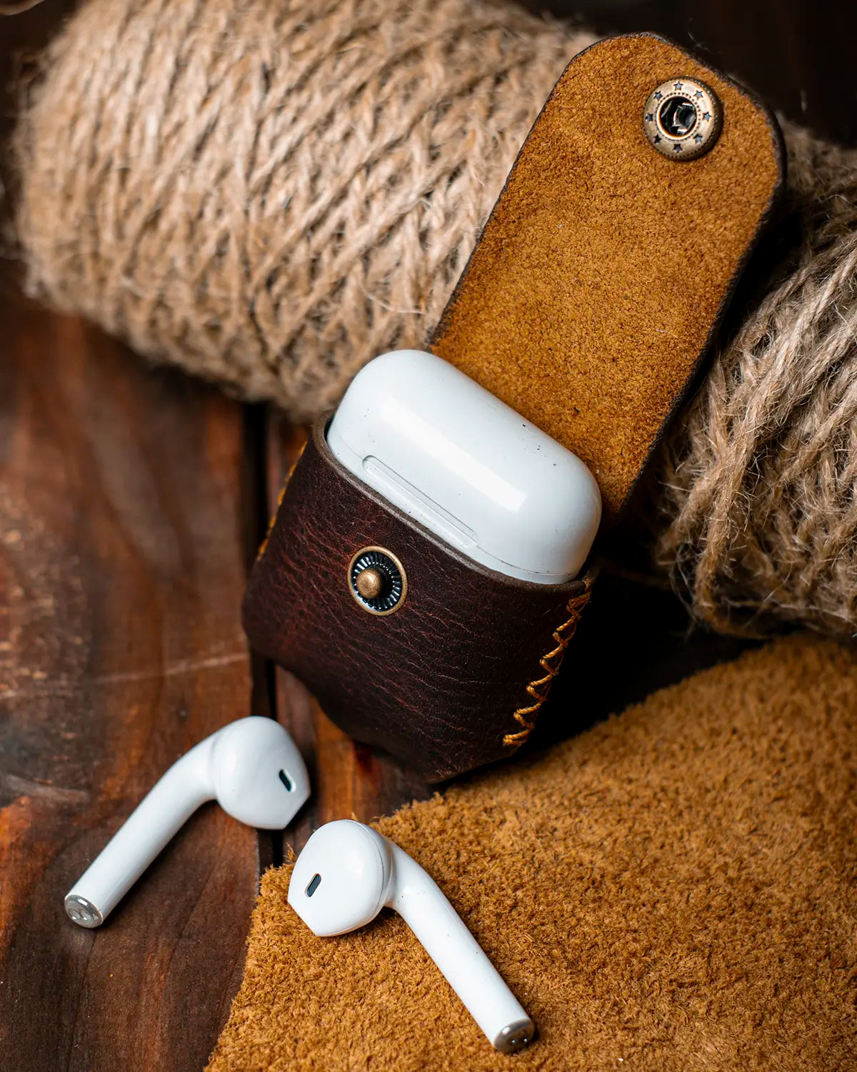 Case de cuero para AirPod - Dark Brown