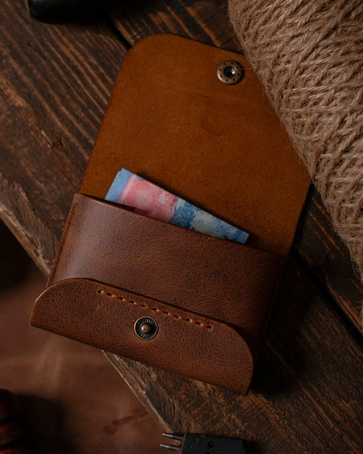 Case Holder